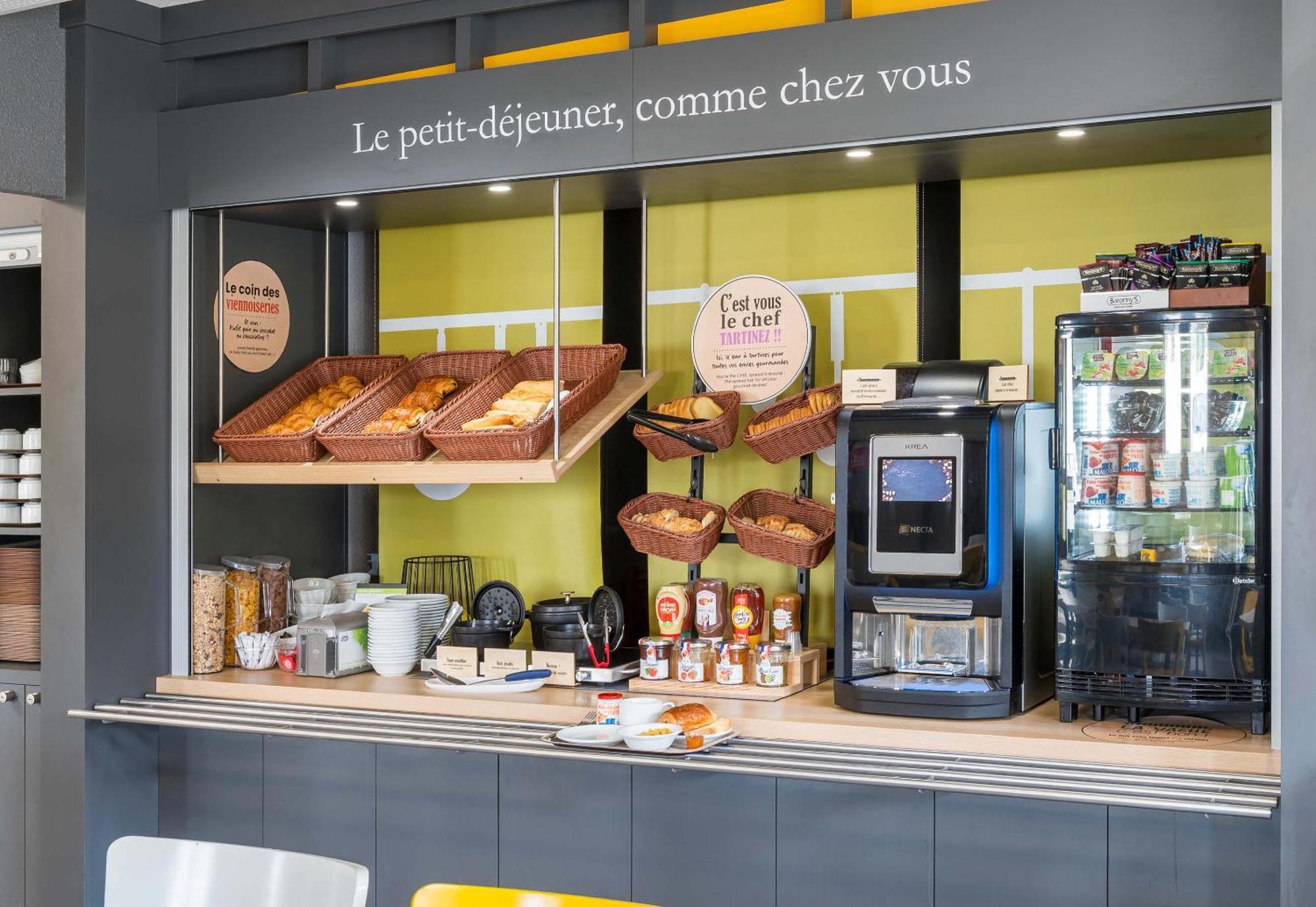 B&B Hotel Angers 2 Universite Beaucouzé Εξωτερικό φωτογραφία