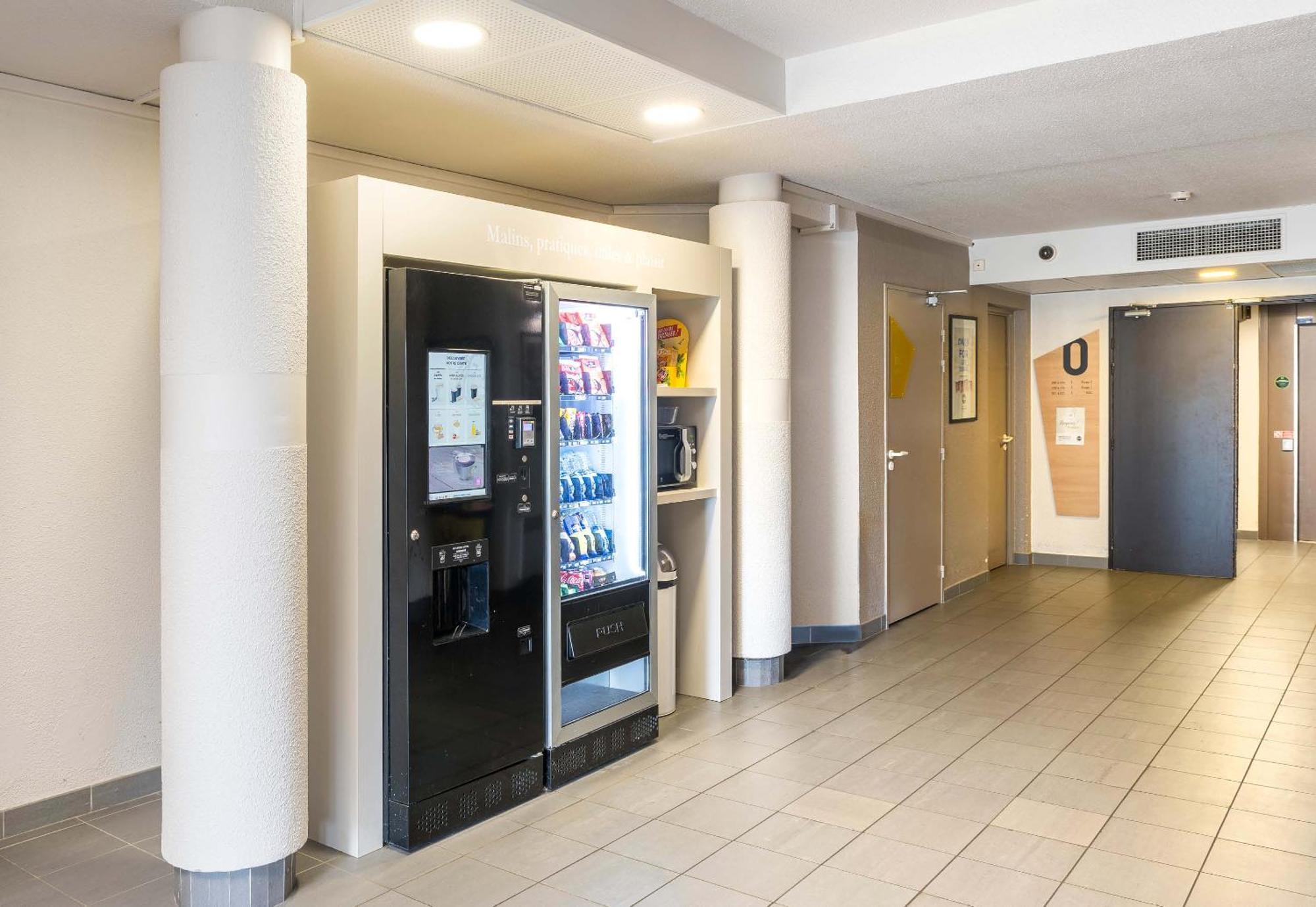B&B Hotel Angers 2 Universite Beaucouzé Εξωτερικό φωτογραφία